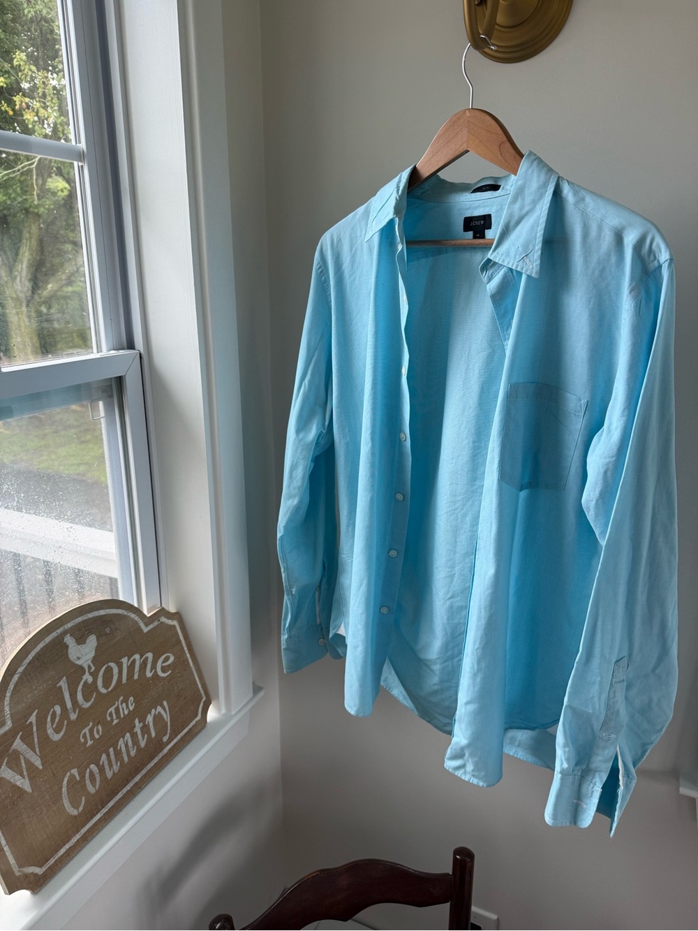 Light Blue J Crew Men's Button-Up Shirt